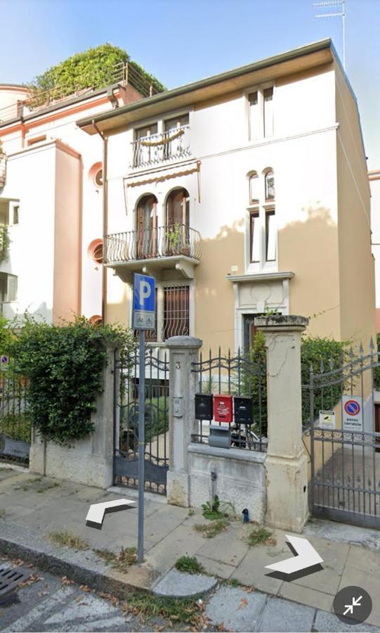 Appartamento Scaligero Borgo Trento Βερόνα Εξωτερικό φωτογραφία